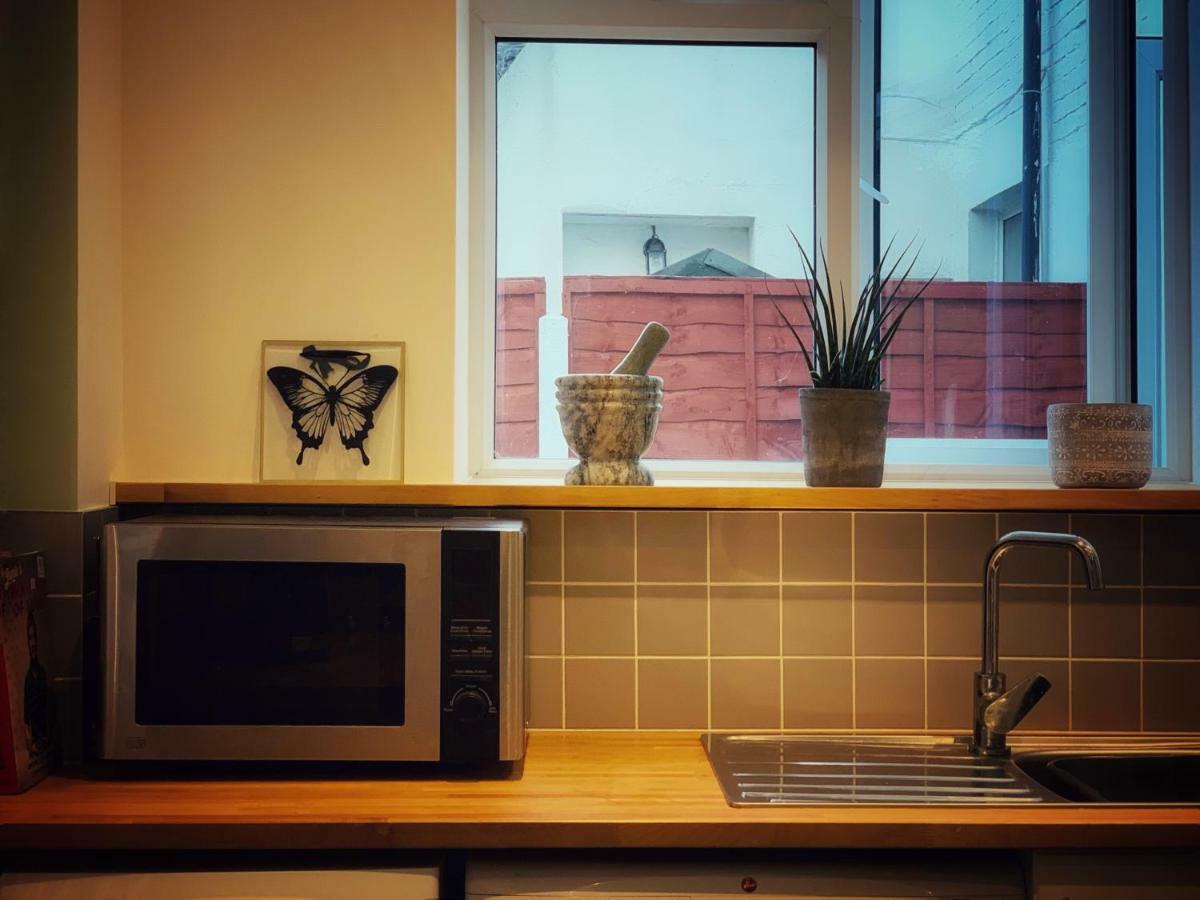 Paul'S Place Near Heathrow Лондон Экстерьер фото